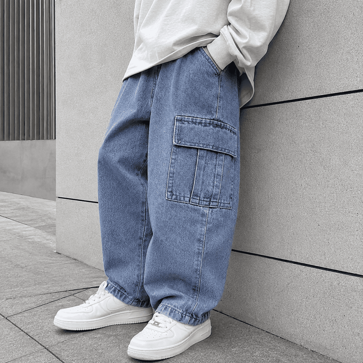 Wide Leg Denim Multi-Pocket Jeans